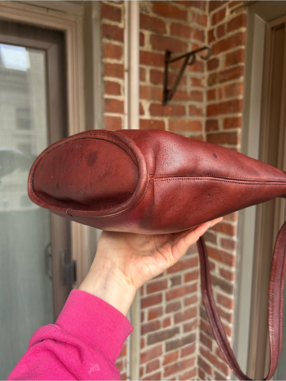 Vintage coach NYC slim duffel 9730 burgundy leather retro 80s purse y2k leather - Picture 7 of 10